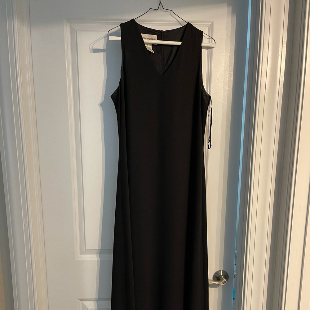 Beautiful long flowing black dress